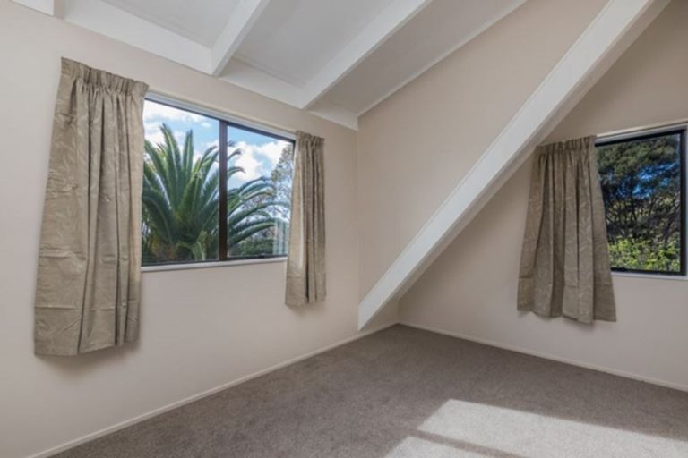 Photo of property in 57 Yorke Road, Haruru, 0204