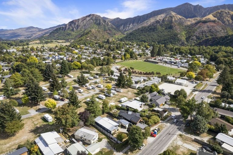 Photo of property in 20 Centennial Avenue, Arrowtown, 9302
