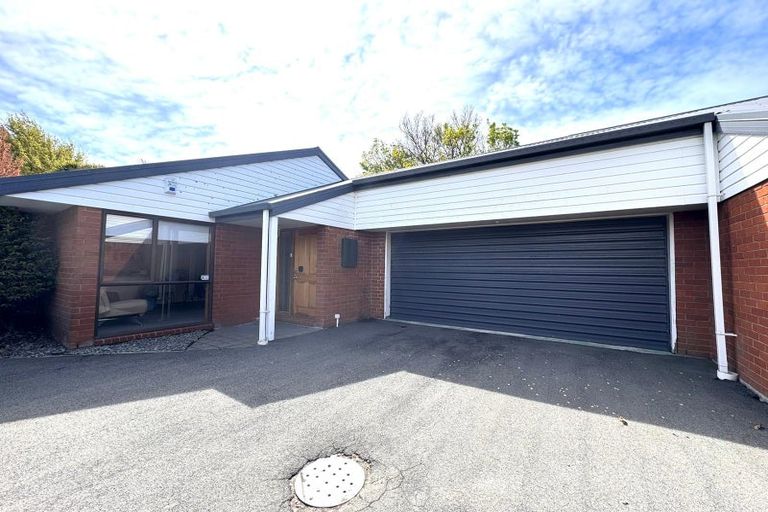 Photo of property in 2/33 Brodie Street, Ilam, Christchurch, 8041