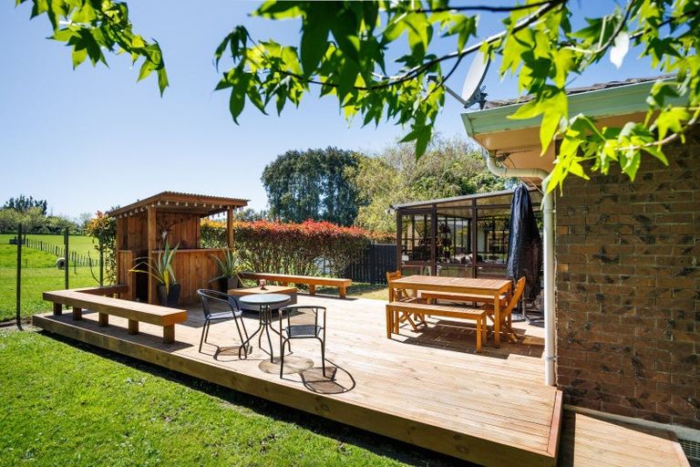 Photo of property in 76 Watershed Road, Bunnythorpe, Palmerston North, 4470