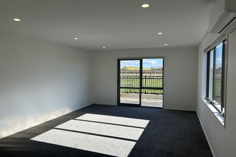 Photo of property in 8 Clontarf Lane, Belfast, Christchurch, 8051