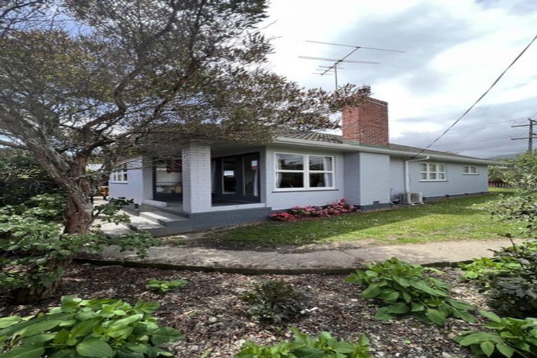 Photo of property in 76 Neale Avenue, Stoke, Nelson, 7011