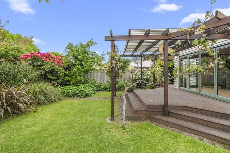 Photo of property in 7 Wayside Avenue, Burnside, Christchurch, 8053