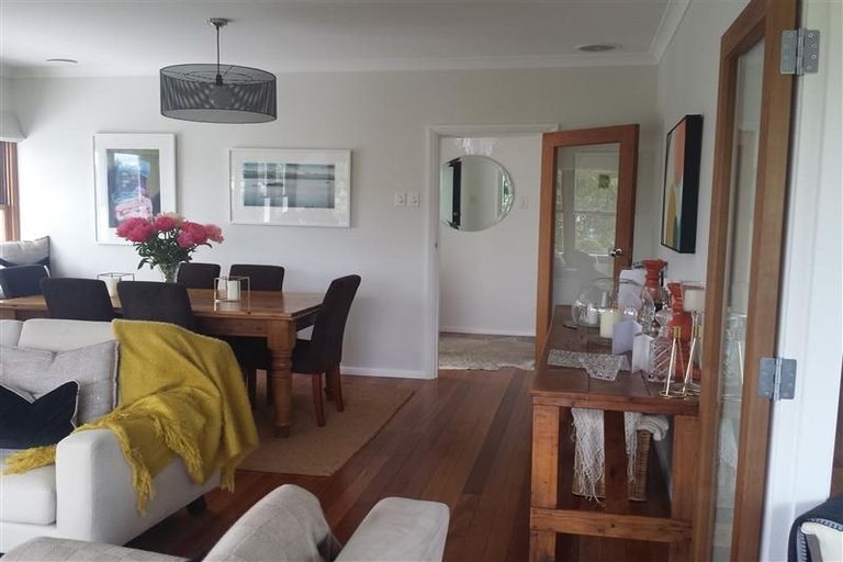 Photo of property in 45a Box Hill, Khandallah, Wellington, 6035