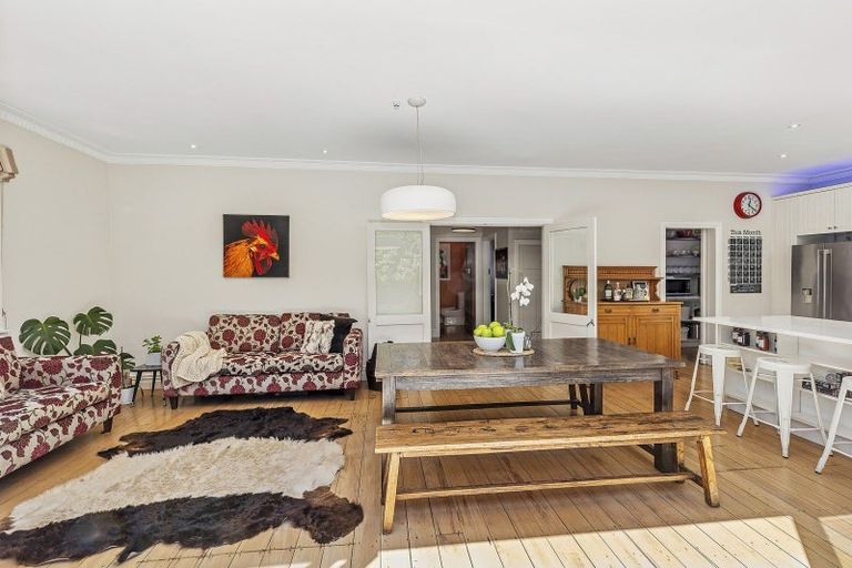 Photo of property in 8 Plymouth Street, Karori, Wellington, 6012