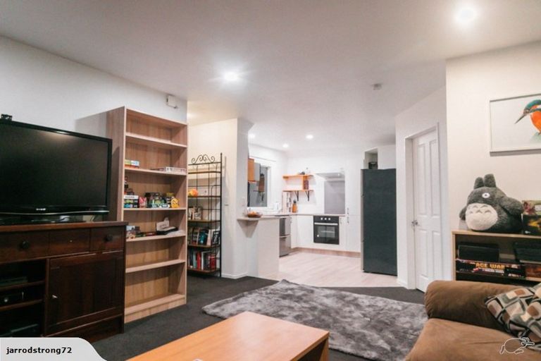 Photo of property in 9/33 Hiropi Street, Newtown, Wellington, 6021