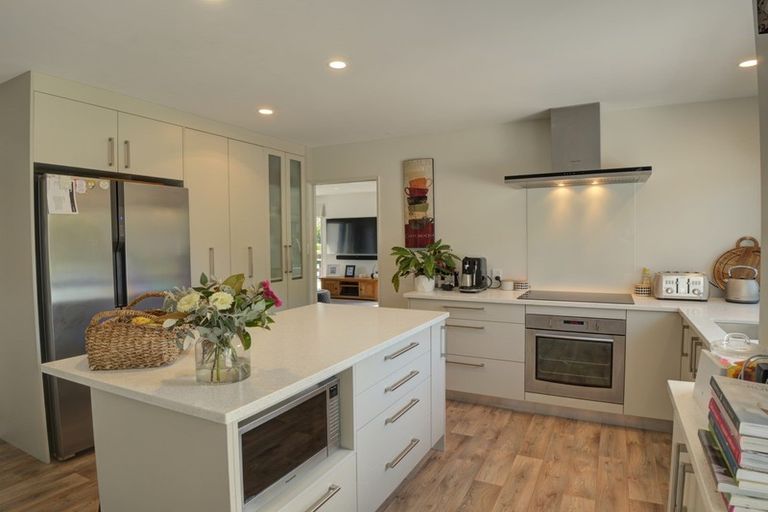 Photo of property in 38 The Loop, Meeanee, Napier, 4110