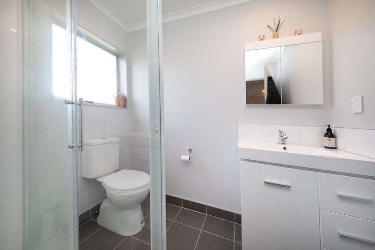 Photo of property in 73 Herbert Avenue, Cloverlea, Palmerston North, 4412