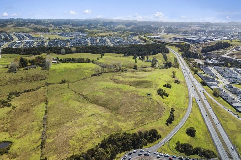 Photo of property in 46 Old Pine Valley Road, Dairy Flat, Silverdale, 0992