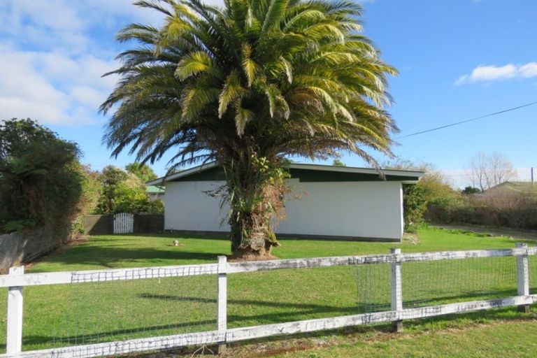 Photo of property in 2 Stewart Street, Waimangaroa, Westport, 7891