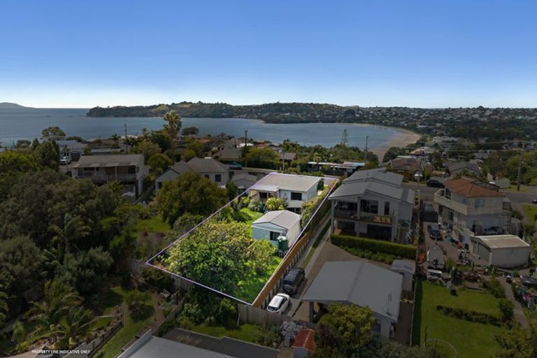 Photo of property in 92 Stanmore Bay Road, Stanmore Bay, Whangaparaoa, 0932