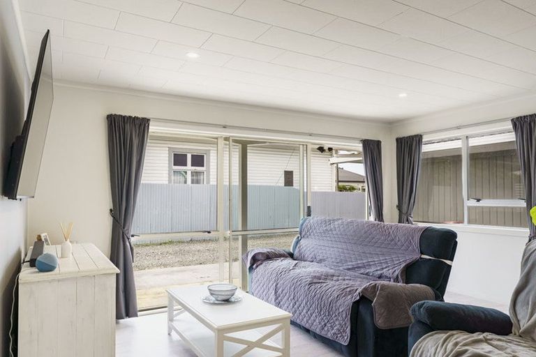 Photo of property in 2/33 Latham Street, Napier South, Napier, 4110