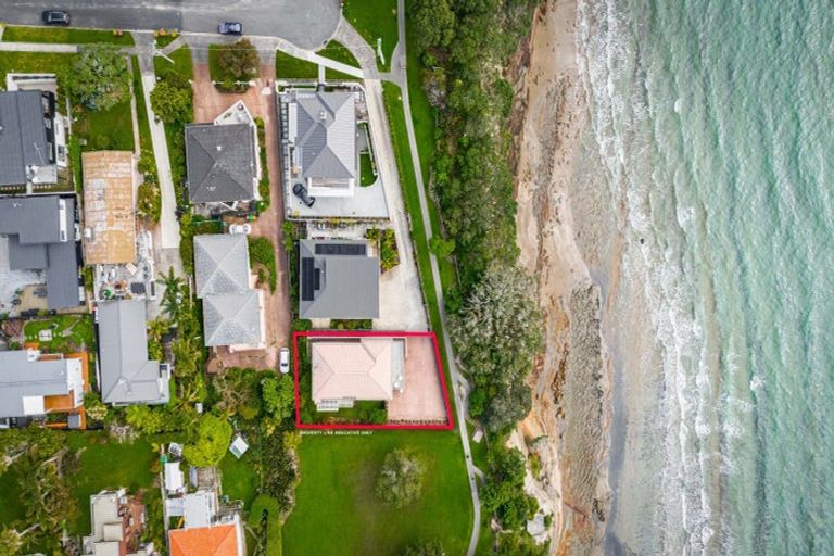 Photo of property in 45c Hyde Road, Rothesay Bay, Auckland, 0630