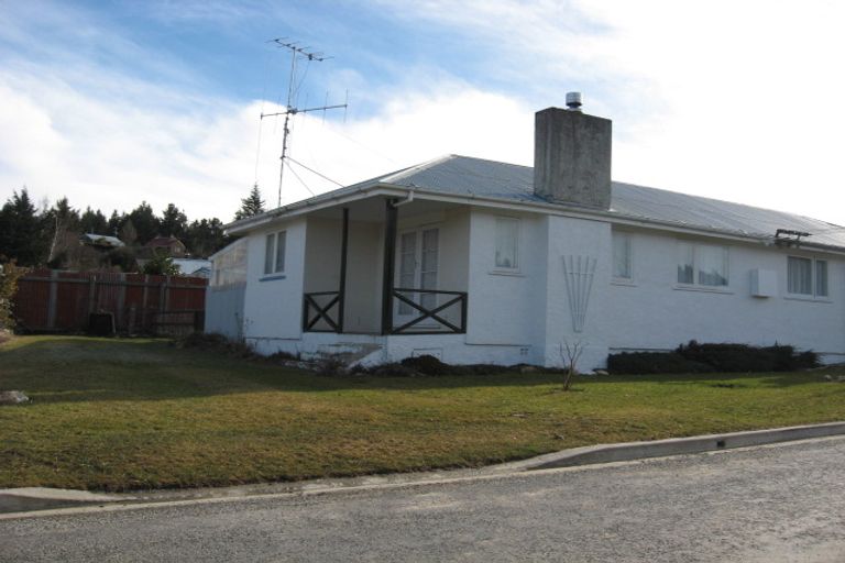 Photo of property in 8 Arrow Street, Naseby, 9396