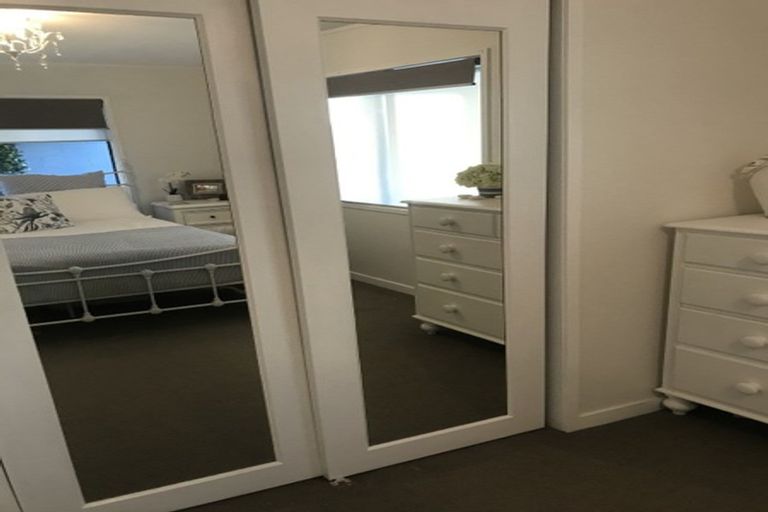 Photo of property in 3/78 Glengarry Road, Glen Eden, Auckland, 0602