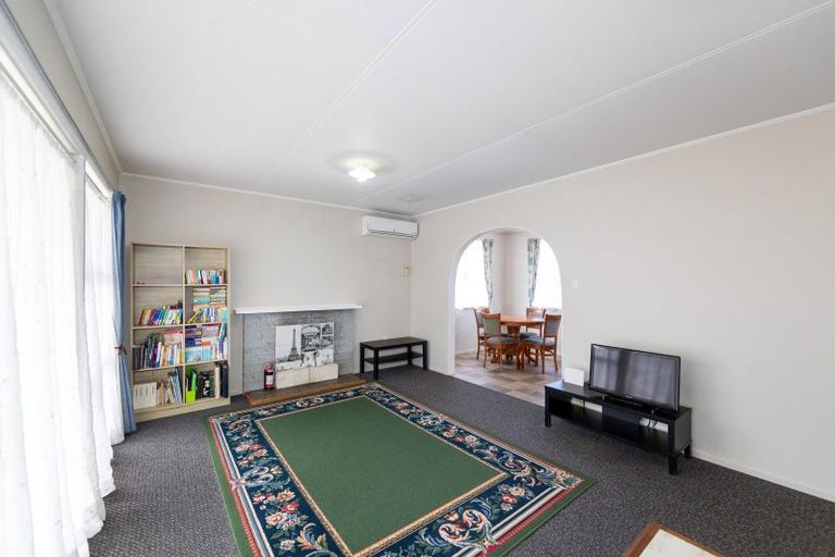 Photo of property in 61 Whitby Crescent, Flaxmere, Hastings, 4120