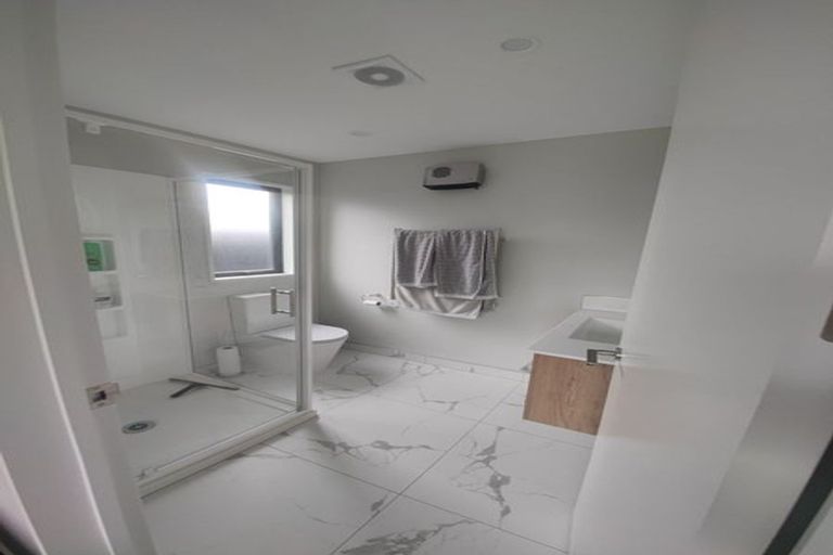 Photo of property in 12 Navarra Road, Halswell, Christchurch, 8025