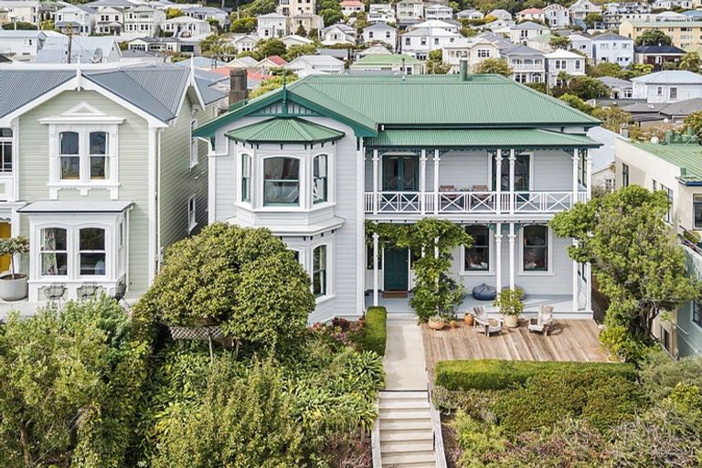 Photo of property in 91 Brougham Street, Mount Victoria, Wellington, 6011