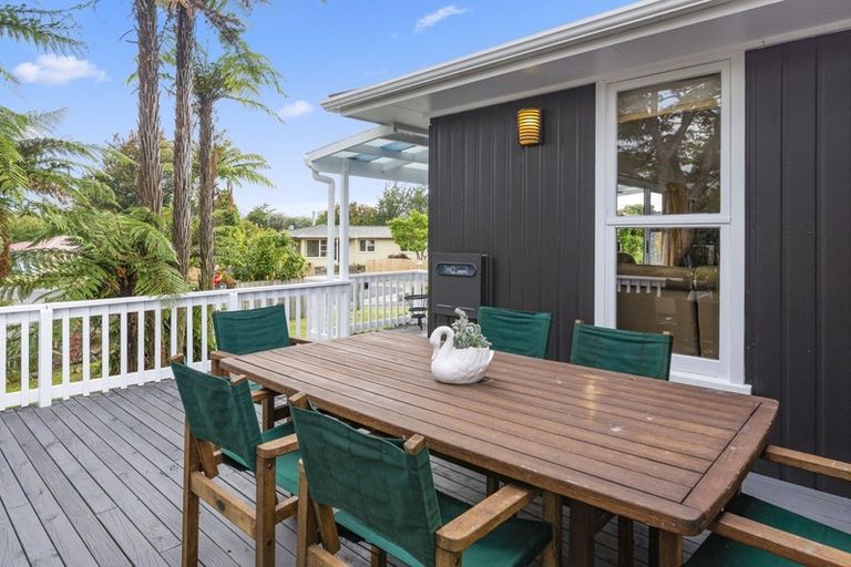 Photo of property in 14 Delphi Place, Sunnybrook, Rotorua, 3015