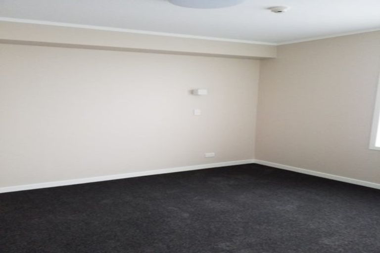 Photo of property in 3/32 Marion Street, Silverstream, Upper Hutt, 5019