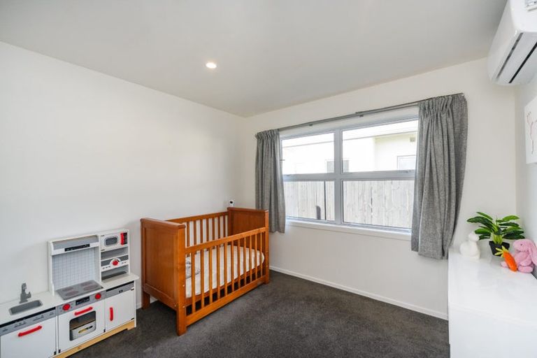 Photo of property in 175 Pacific Drive, Fitzherbert, Palmerston North, 4410
