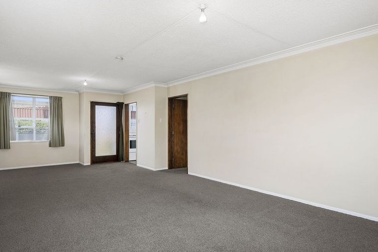 Photo of property in 17 Fingall Street, South Dunedin, Dunedin, 9012