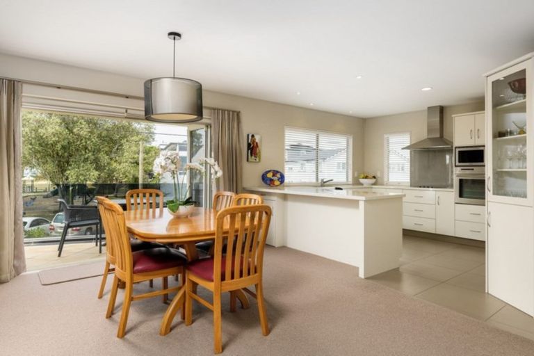 Photo of property in 32a Te Ngaio Road, Mount Maunganui, 3116