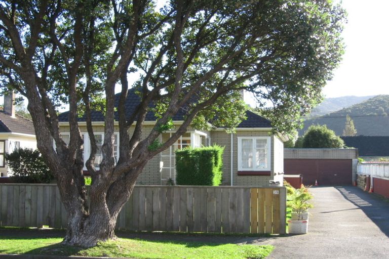 Photo of property in 39 Petherick Street, Taita, Lower Hutt, 5011