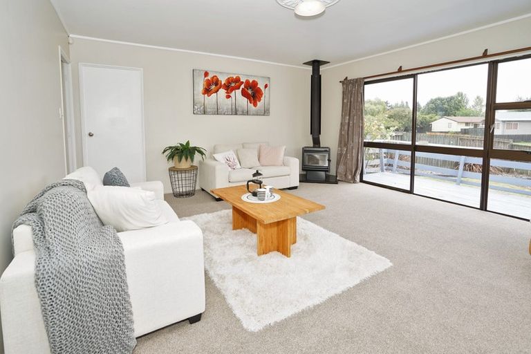 Photo of property in 3 Karen Crescent, Dinsdale, Hamilton, 3204