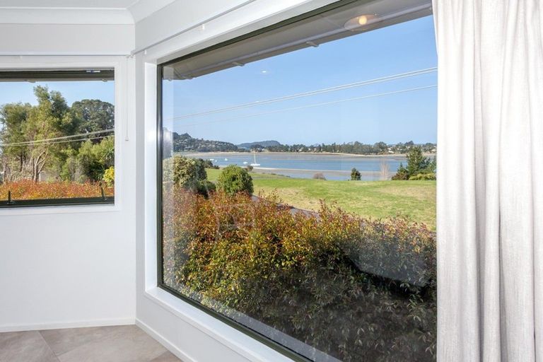 Photo of property in 19 Rewa Rewa Valley, Tairua, 3508