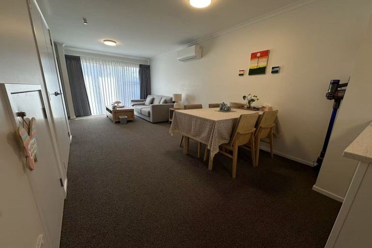 Photo of property in 55 Manarini Road, Westgate, Auckland, 0614