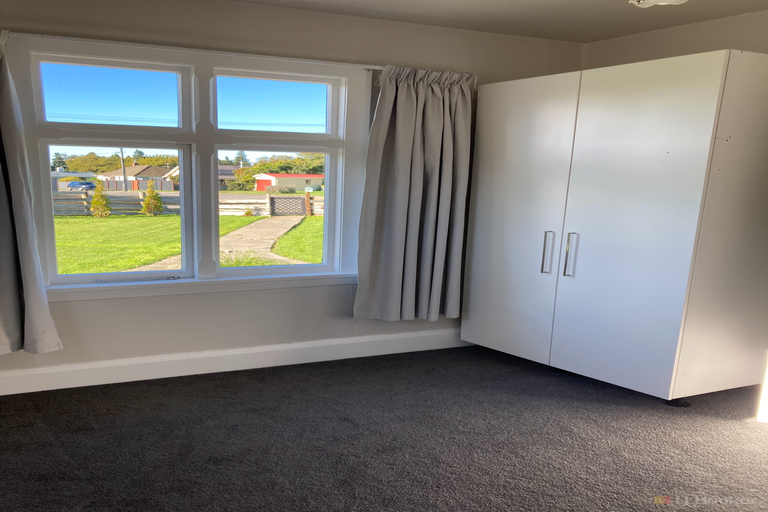 Photo of property in 6 Smith Street, Waimate, 7924