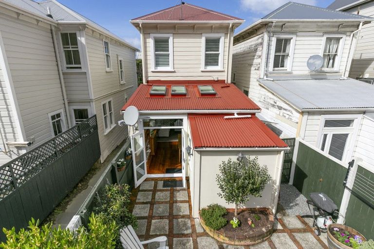Photo of property in 206 Tinakori Road, Thorndon, Wellington, 6011