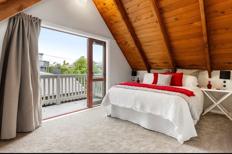 Photo of property in 14a Ambler Avenue, Glen Eden, Auckland, 0602