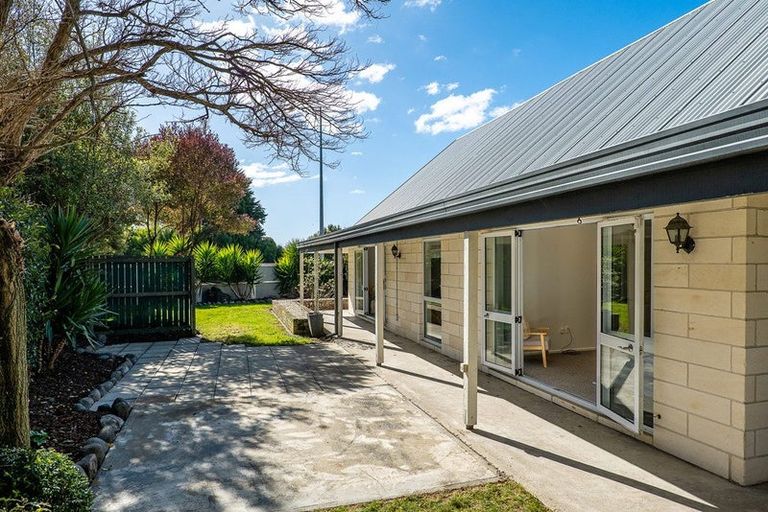 Photo of property in 135 Dunbars Road, Halswell, Christchurch, 8025