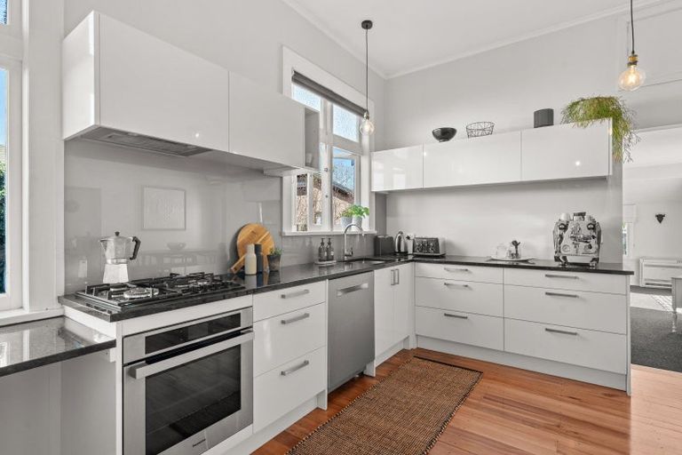 Photo of property in 74 Pownall Street, Masterton, 5810