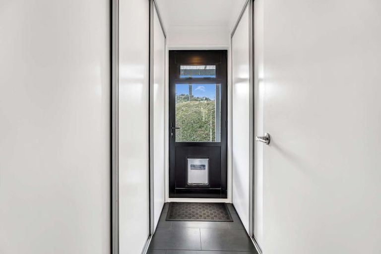 Photo of property in 1a Ocean Beach Road, Tairua, 3508