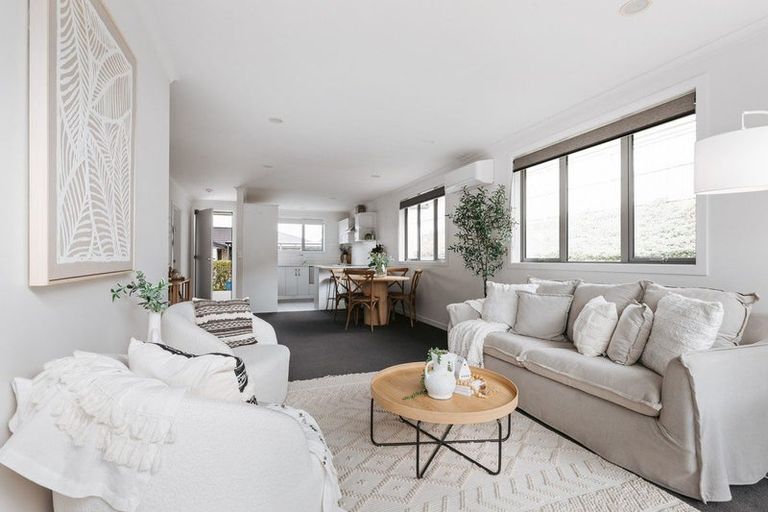 Photo of property in Waterview Estate, 2/4 Greystone Place, Omokoroa, 3114