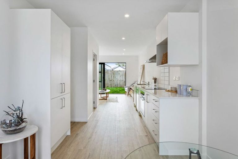 Photo of property in 148 Mcleod Road, Te Atatu South, Auckland, 0610