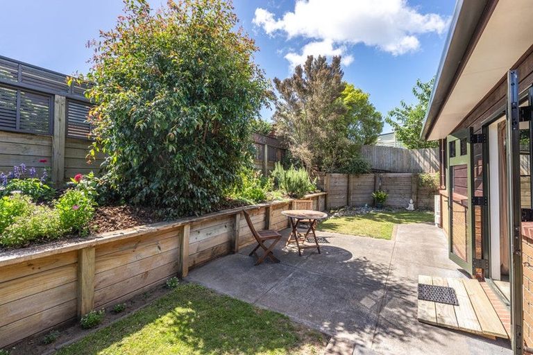 Photo of property in 2/53 Amohia Street, Paraparaumu, 5032