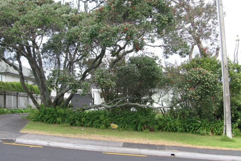 Photo of property in 1/14a Richards Avenue, Forrest Hill, Auckland, 0620