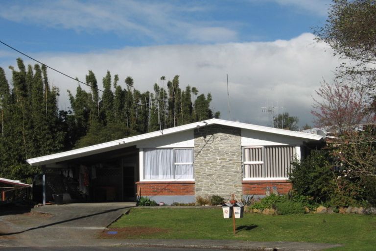Photo of property in 62 Carr Street, Te Kamo, Whangarei, 0112