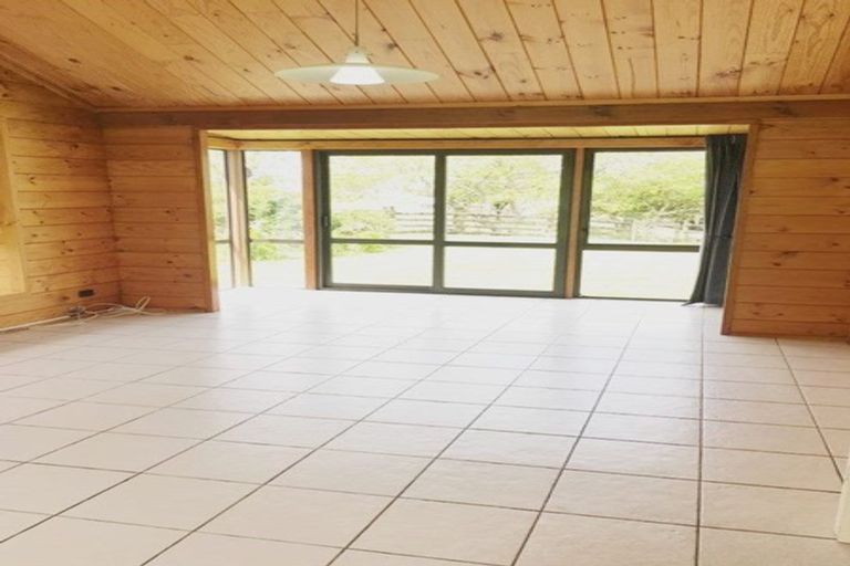 Photo of property in 402 Dairy Flat Highway, Albany Heights, Albany, 0793