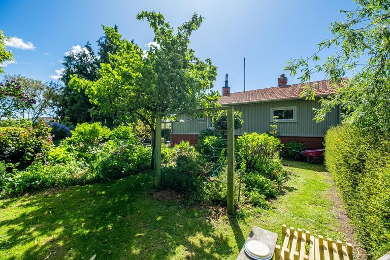 Photo of property in 4 Exeter Street, Waimate, 7924