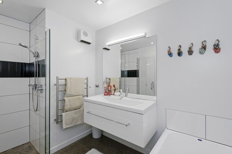 Photo of property in 16 Belmont Avenue, Rangiora, 7400