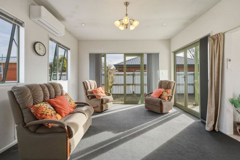 Photo of property in 6a Victoria Street, Mosgiel, 9024