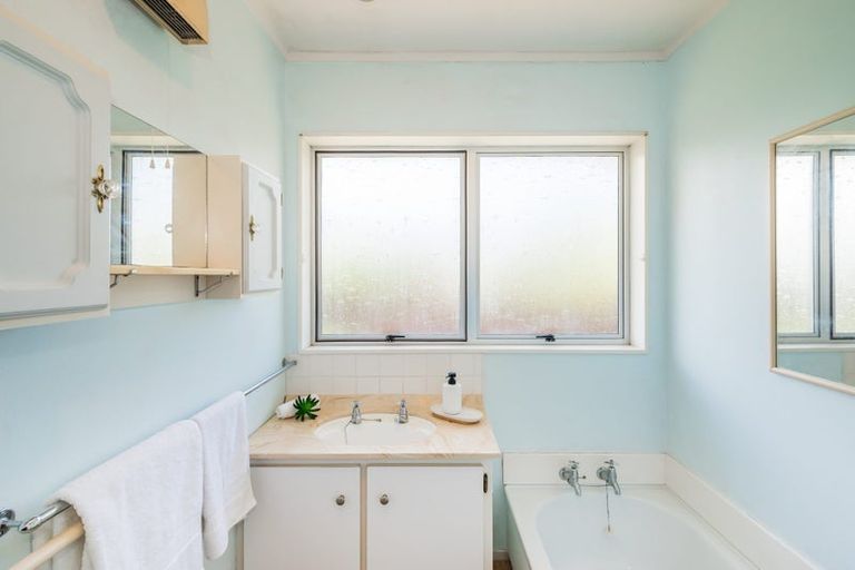 Photo of property in 38 Matai Street, Waikanae, 5036