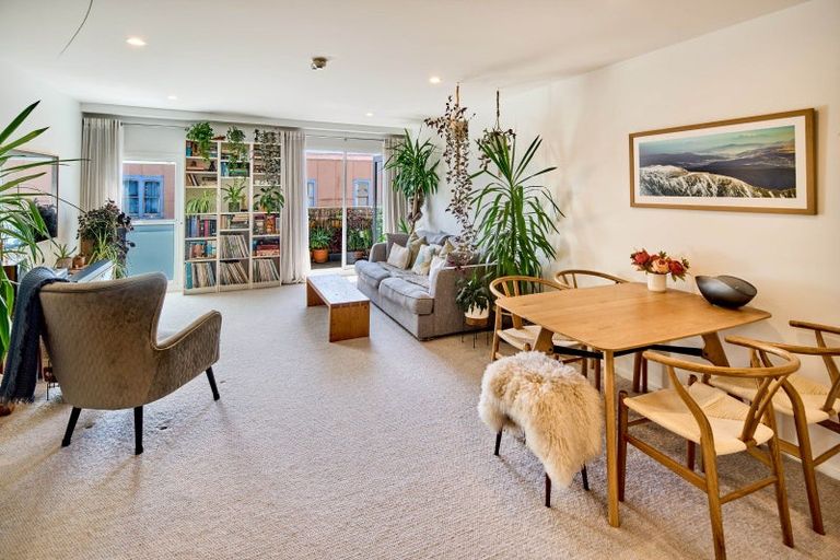 Photo of property in 9/208 Jackson Street, Petone, Lower Hutt, 5012