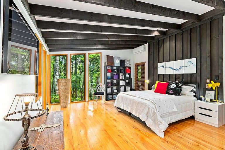 Photo of property in 93 Brick Bay Drive, Sandspit, Warkworth, 0982