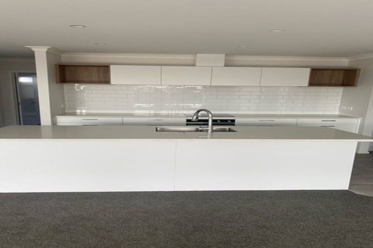 Photo of property in 53 Jack Lachlan Drive, Beachlands, Auckland, 2018